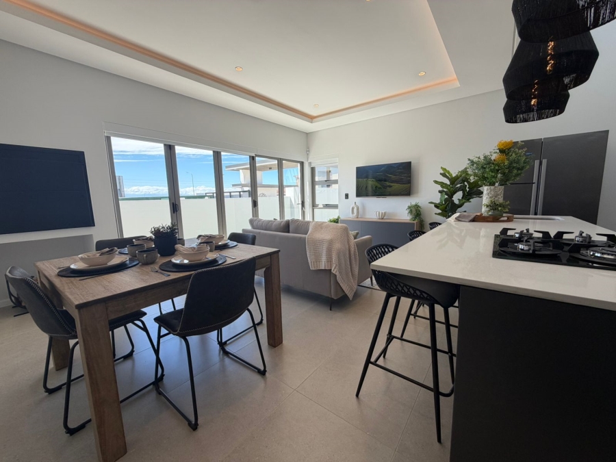 3 Bedroom Property for Sale in Heiderand Western Cape